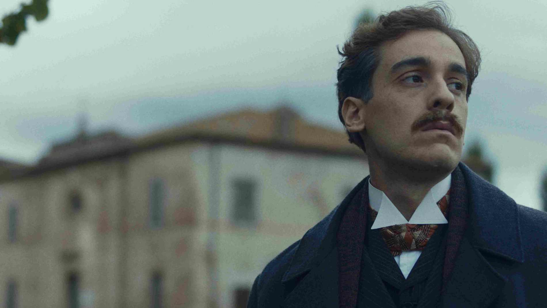 Zvanì – Il romanzo famigliare di Giovanni Pascoli (2025) - Credit. Rai Fiction - Immagine ricevuta da alerusso per uso editoriale