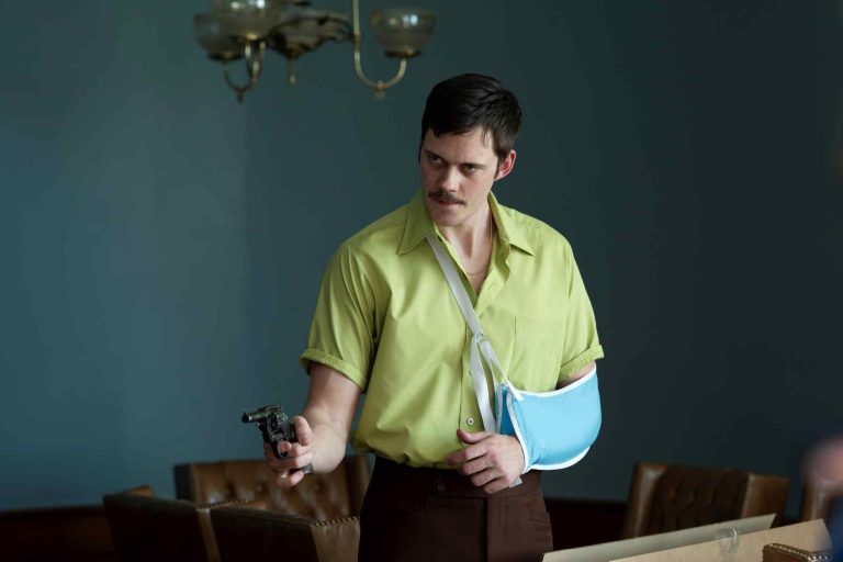 Dead Man's Wire. Photo Credit Stefania Rosini/Row K Entertainment