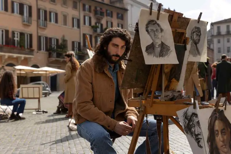 Il Falsario. Pietro Castellitto as Toni in Il Falsario. Cr. Lucia Iuorio/Netflix © 2025