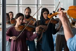 Sabrina Amali in Crescendo