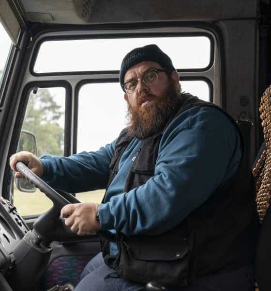 Gus alla guida del van