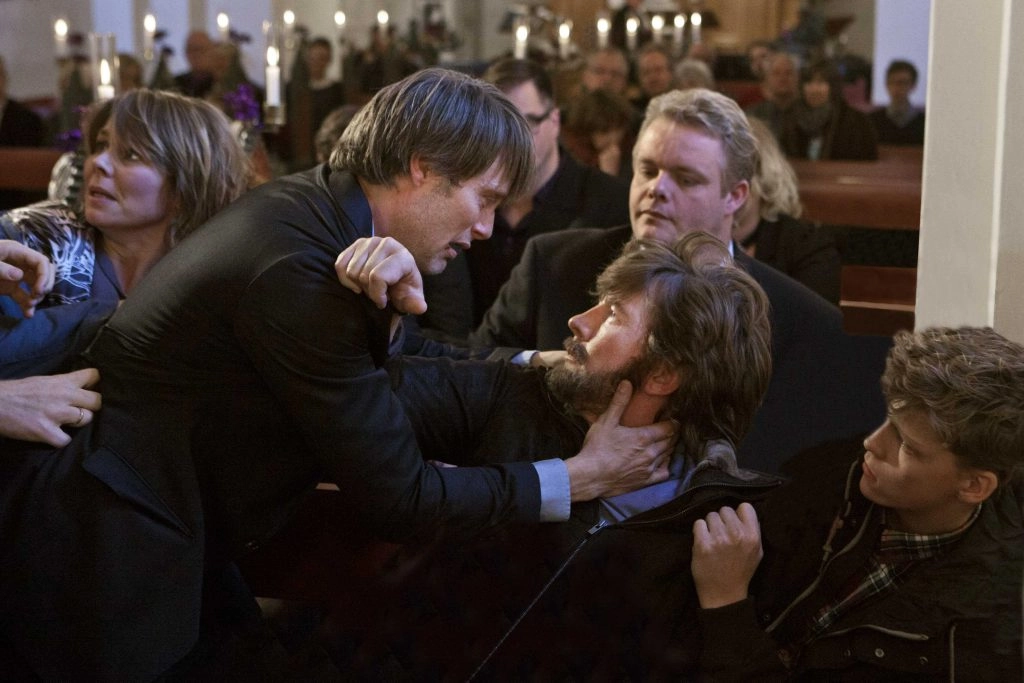 Il sospetto (2012): la caccia all'uomo innocente 3 Frame de Il Sospetto