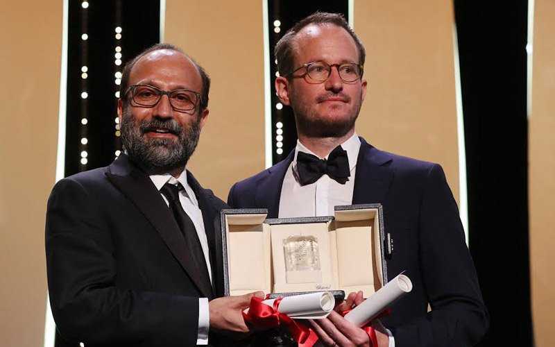 Il regista e sceneggiatore Asghar Farhadi, vincitore del Gran Premio Speciale della Giuria (ex aequo) per Un eroe nella 74° edizione del Festival di Cannes