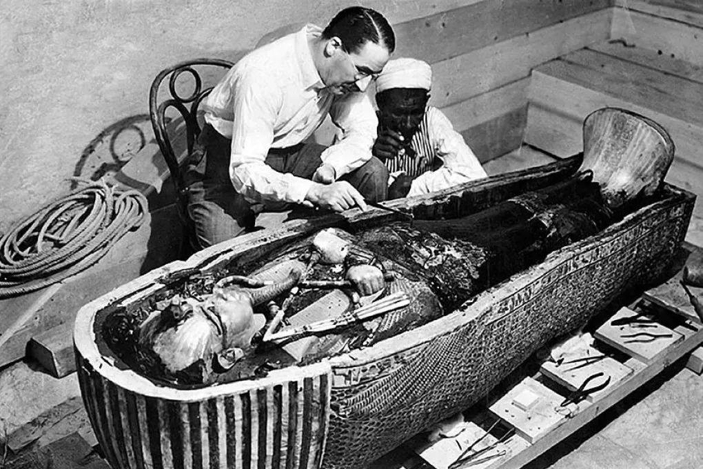 Foto d'archivio sulla scoperta di Tutankhamon