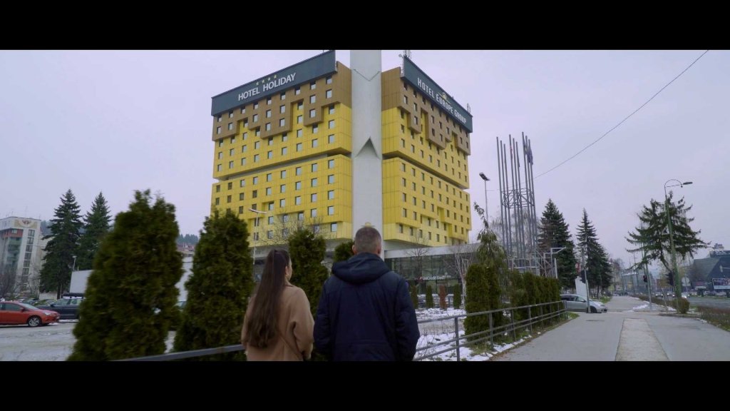 Fotogramma tratto dal documentario Hotel Sarajevo
