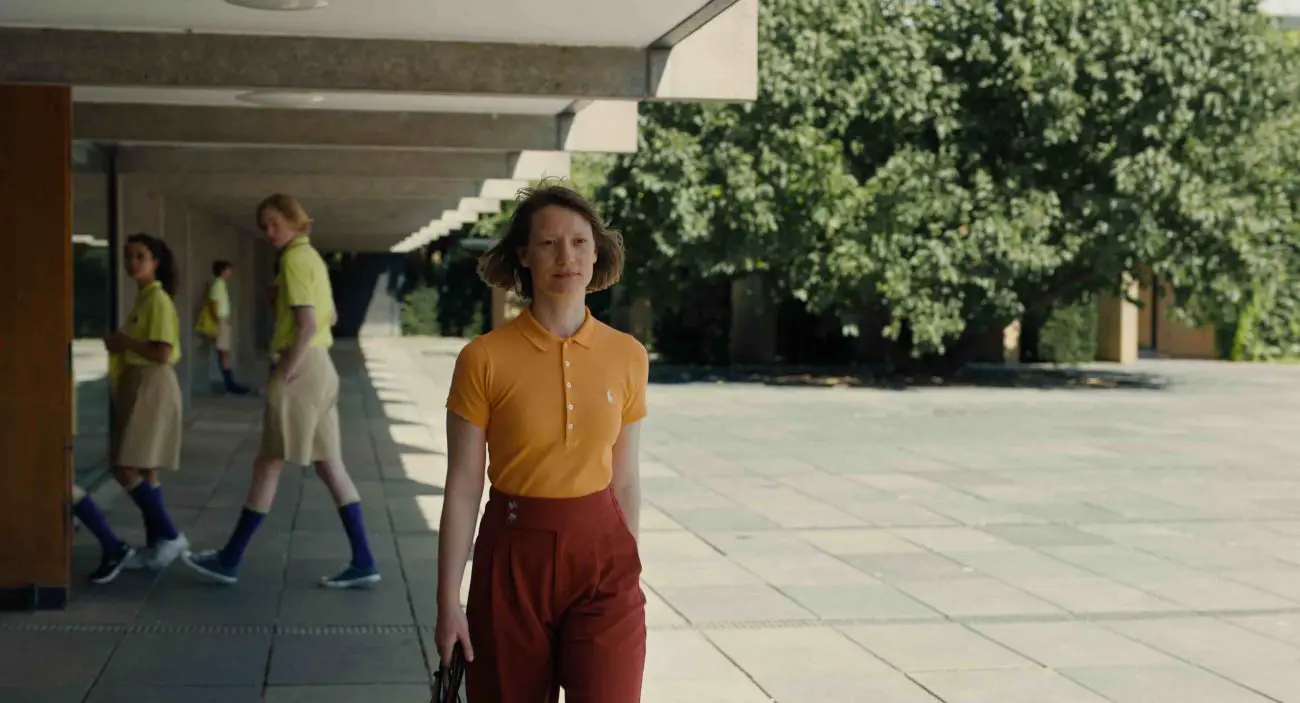 Club Zero (2023) – Regia di Jessica Hausner – © coop99, Coproduction Office, Digital – Immagine concessa a uso stampa da Academy Two