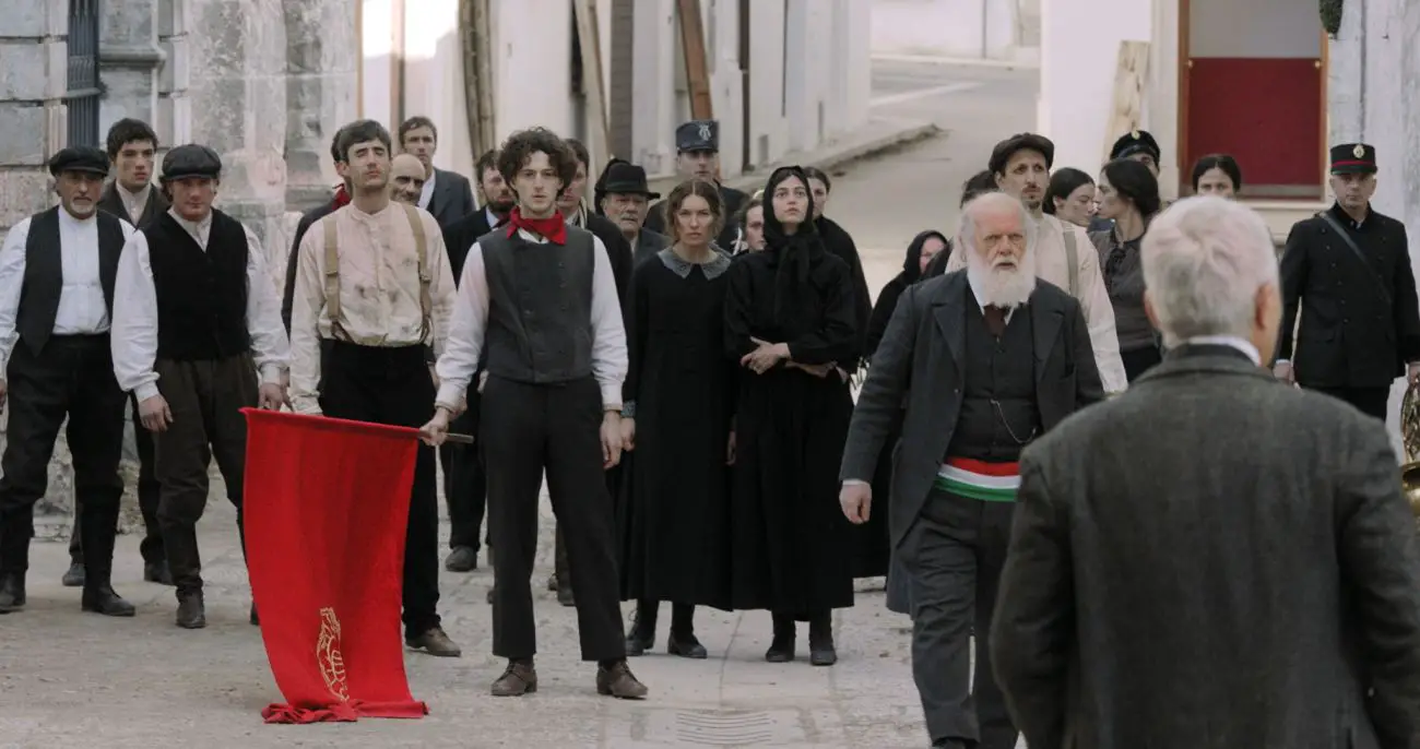 PSI (Partito Socialista Italiano) in Padre Pio (2022)