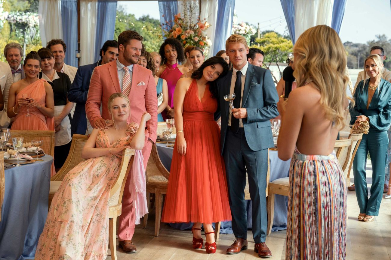 The Perfect Couple. (L to R) Dakota Fanning as Abby Winbury, Jack Reynor as Thomas Winbury, Eve Hewson as Amelia Sacks, Billy Howle as Benji Winbury, Meghann Fahy as Merritt Monaco in episode 101 of The Perfect Couple. Cr