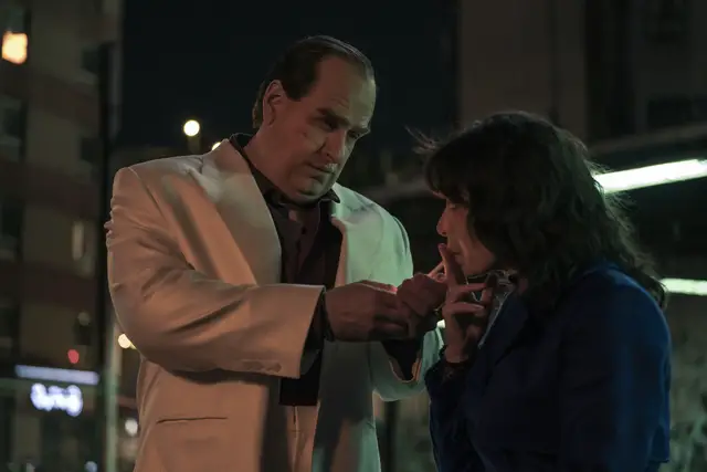 Colin Farrell e Cristin Milioti in The Penguin
