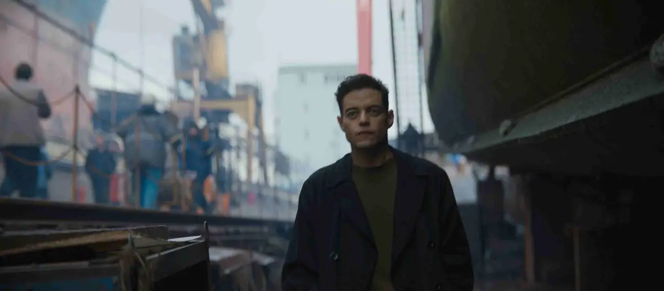 Rami Malek in una scena del film Operazione Vendetta © 20th Century Studios – Concessione Ufficio Stampa Cristiana Caimmi & Co.