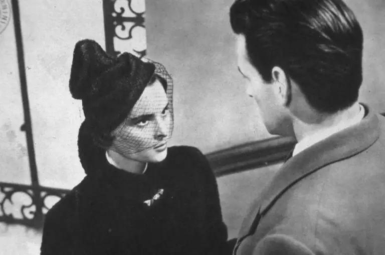 Una scena di Cronaca di un amore (1950) – Regia di Michelangelo Antonioni – © Villani Film - Immagine di pubblico dominio