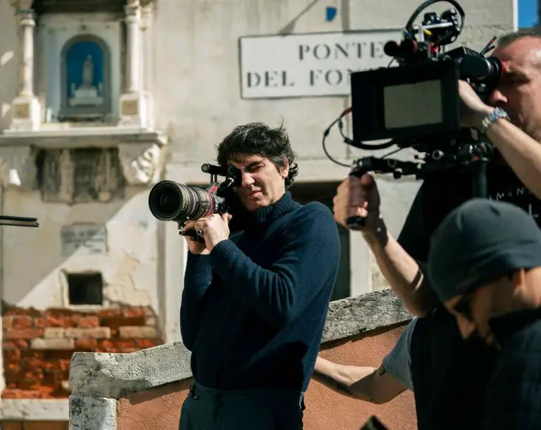 Pietro Marcello sul set di DUSE foto di Erika Kuenka - Immagine ricevuta per uso editoriale da reggiespizzichino